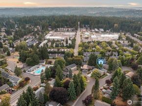 12817 NE 144th Way, Kirkland WA 98034