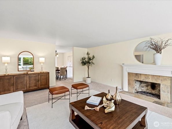 12817 NE 144th Way, Kirkland WA 98034