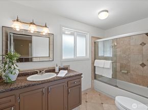 12817 NE 144th Way, Kirkland WA 98034