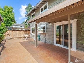 12817 NE 144th Way, Kirkland WA 98034