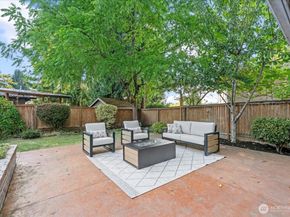 12817 NE 144th Way, Kirkland WA 98034