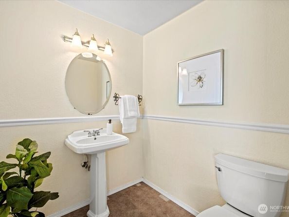 12817 NE 144th Way, Kirkland WA 98034