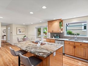 12817 NE 144th Way, Kirkland WA 98034