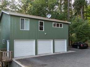 5502 NE 10th Street, Renton WA 98059
