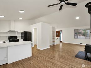 5502 NE 10th Street, Renton WA 98059