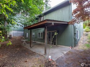 5502 NE 10th Street, Renton WA 98059