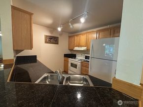 1009 112 Street SE B305, Everett WA 98208