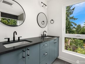 2028 NE 123rd Street, Seattle WA 98125