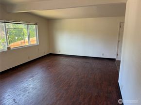 14835 42nd Avenue S, Tukwila WA 98168