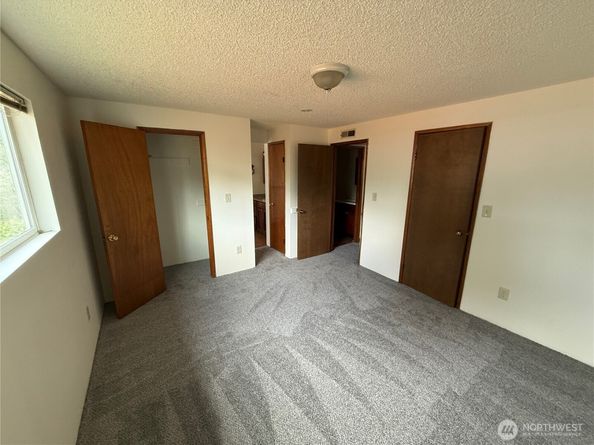14835 42nd Avenue S, Tukwila WA 98168