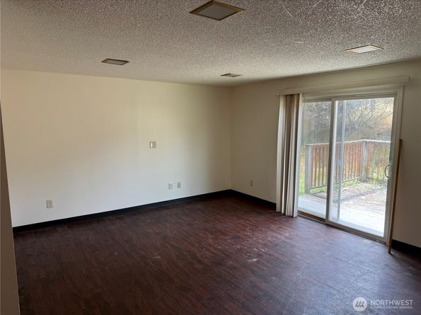 14835 42nd Avenue S, Tukwila WA 98168