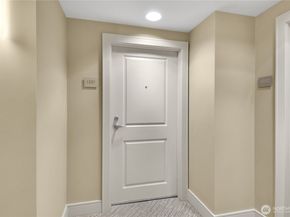819 Virginia Street 1101, Seattle WA 98101