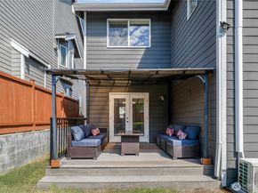 12925 SE 216th Place, Kent WA 98031