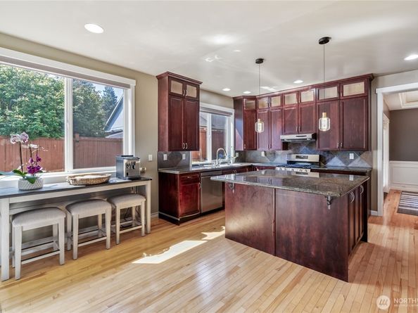12925 SE 216th Place, Kent WA 98031