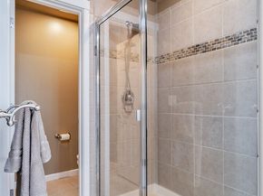 12925 SE 216th Place, Kent WA 98031