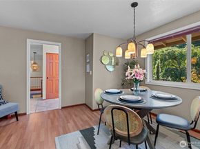 18722 64th Lane NE, Kenmore WA 98028