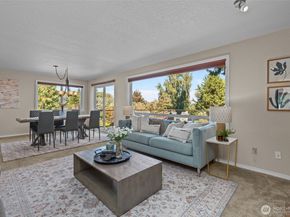 18722 64th Lane NE, Kenmore WA 98028