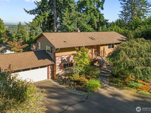 18722 64th Lane NE, Kenmore WA 98028