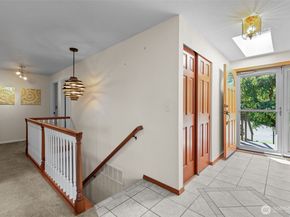 18722 64th Lane NE, Kenmore WA 98028