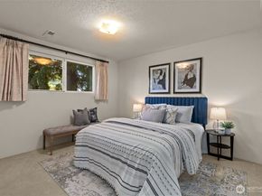 18722 64th Lane NE, Kenmore WA 98028
