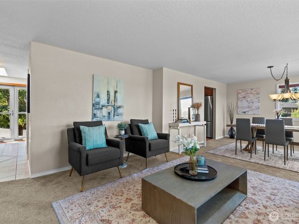 18722 64th Lane NE, Kenmore WA 98028
