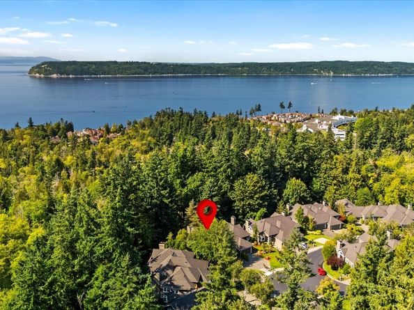 11536 W Oakmont Drive, Mukilteo WA 98275