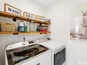 8127 212th Street SW 4, Edmonds WA 98026