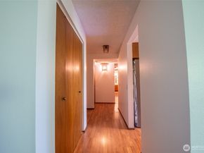 17417 Ashworth Avenue N 303, Shoreline WA 98133