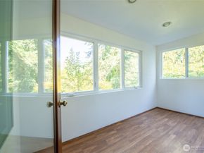 17417 Ashworth Avenue N 303, Shoreline WA 98133