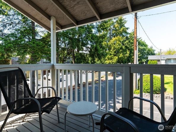 5029 84th Street SW 109, Mukilteo WA 98275