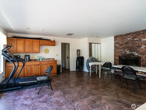 5029 84th Street SW 109, Mukilteo WA 98275