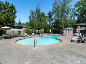 5029 84th Street SW 109, Mukilteo WA 98275