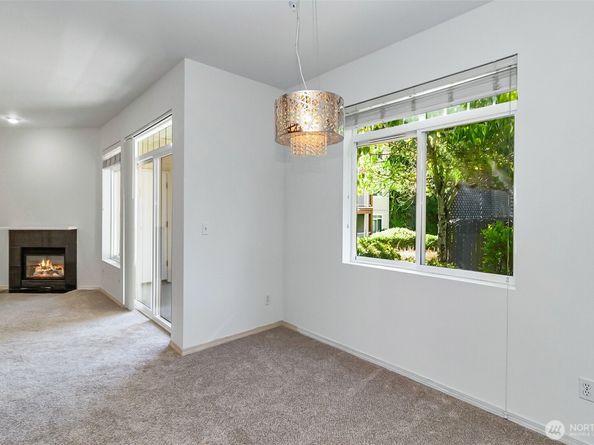 14821 29th Avenue W. K101, Lynnwood WA 98087