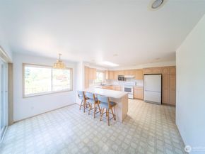 1101 W Mukilteo Boulevard, Everett WA 98203