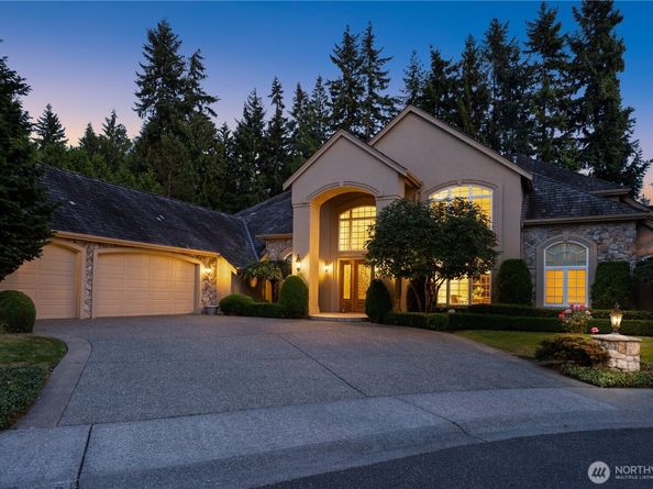 13851 NE 1st Place, Bellevue WA 98005