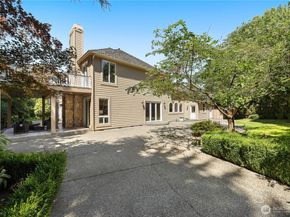 13851 NE 1st Place, Bellevue WA 98005