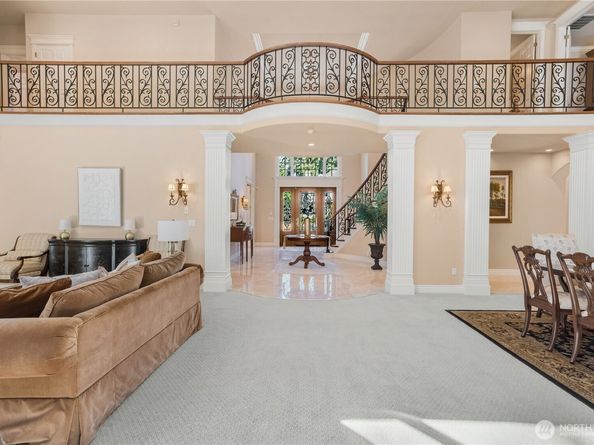 13851 NE 1st Place, Bellevue WA 98005