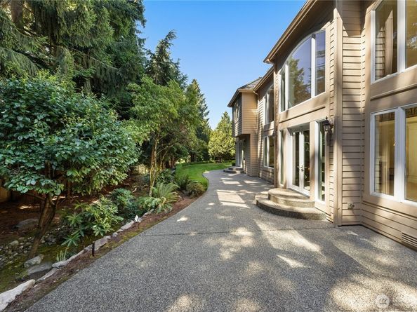 13851 NE 1st Place, Bellevue WA 98005