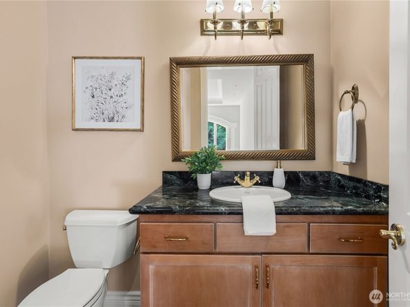 13851 NE 1st Place, Bellevue WA 98005