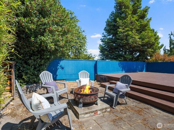 340 NE 53rd Street, Seattle WA 98105