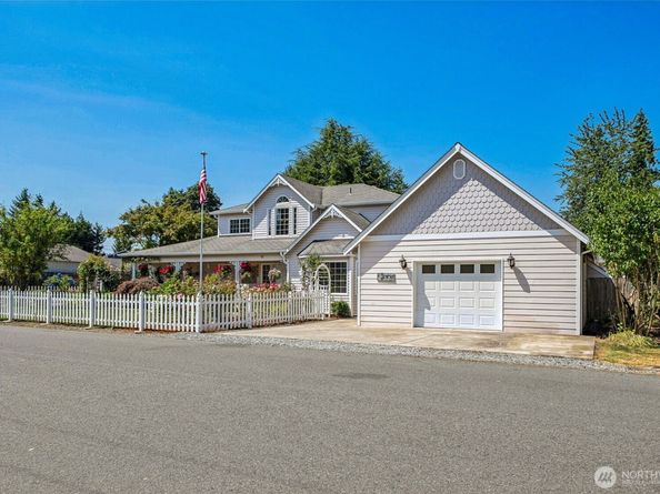 3726 S 251st Place, Kent WA 98032