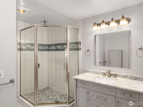 17304 Sr 9 SE, Snohomish WA 98296