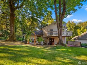 13941 NE 85th Street, Redmond WA 98052