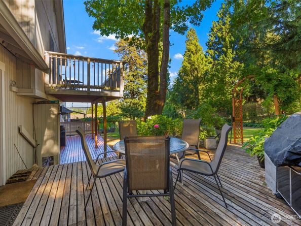 13941 NE 85th Street, Redmond WA 98052