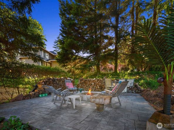 13941 NE 85th Street, Redmond WA 98052