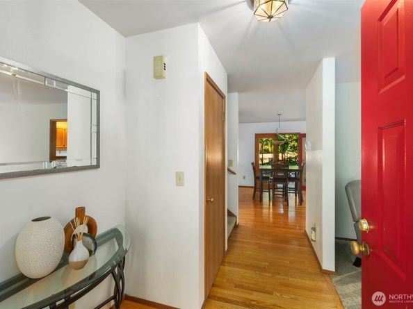 13941 NE 85th Street, Redmond WA 98052