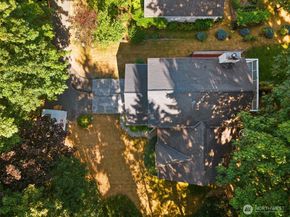 13941 NE 85th Street, Redmond WA 98052