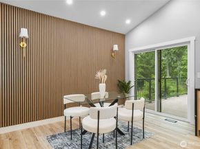 17613 NE 31st Place, Redmond WA 98052