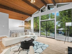 17613 NE 31st Place, Redmond WA 98052
