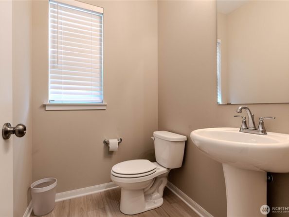 4500 Explorer Ave, Port Orchard WA 98367